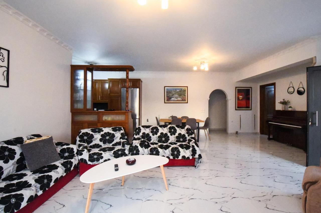 Holiday home Nektarios & Eftychia *