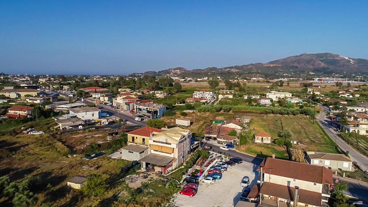 Nektarios & Eftychia Ambelokipoi (Zakynthos)
